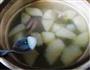 鸡爪瘦肉水果人参汤的做法图解9