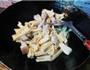 五花肉白果腐竹褒的做法图解6