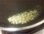 西芹百合炒虾仁的做法图解5