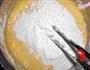 香橙核桃蛋糕的做法图解3