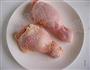 蒜香鸡腿排的做法图解1