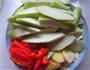 龙虾抱丝瓜的做法图解3