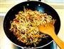 什锦炒面的做法图解9