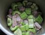 黄豆苦瓜煲排骨的做法图解10