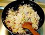 腊味虾球炒饭的做法图解7
