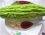 冰镇苦瓜的做法图解1