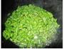 榄菜肉末豆角粒的做法图解4