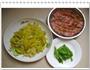 酸菜肉末的做法图解1