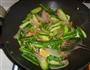 丝瓜洋葱炒肉片的做法图解4