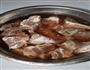 腊排骨火锅的做法图解1