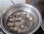 珍珠烩双菇的做法图解3