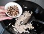 松仁香菇酱扒豆的做法图解12