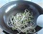 炝锅面的做法图解3