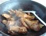 干锅鸡腿海参的做法图解2