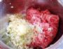 猪肉丸子的做法图解3