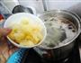 栗子鸡脚汤的做法图解6
