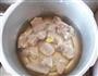 淮山排骨汤的做法图解2