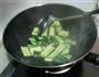 炝鸡蛋黄瓜的做法图解4