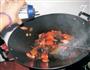 胡萝卜木耳杂炒的做法图解7