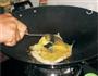 菠菜炒鸡蛋的做法图解3