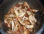 姜葱爆炒蟹的做法图解3