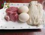 瘦肉鸡蛋线面的做法图解1