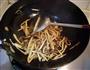 三丝杏鲍菇的做法步骤5