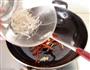 银鱼萝卜丝的做法图解5