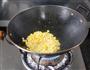 金沙玉米鸡粒的做法图解4