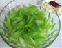 凉拌西芹的做法图解3