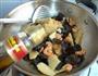 山药木耳炒虾球的做法图解14