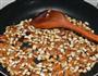 豆干炒肉粒的做法图解7