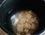 百合雪梨粥的做法图解5