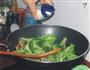 腊肉炒西兰花的做法图解7