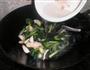 花菇肉丝年糕汤的做法图解6
