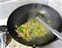 青豆玉米炒虾仁的做法图解10