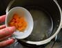南瓜银耳粥的做法图解4