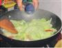 腊肉炒手撕包菜的做法图解8