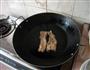 蚕豆炒腊肉的做法图解2