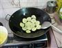 土豆回锅肉的做法图解2