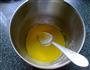蛋黄沙拉酱的做法图解2