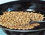 老醋花生的做法图解3