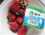 酸奶草莓的做法图解1