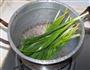 孜然烤韭菜的做法图解3
