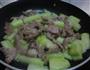 青瓜炒肉的做法图解7