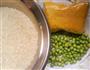 营养小米豌豆饭的做法图解1