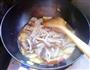 土豆蘑菇烧肉片的做法图解9