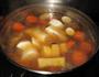 淮山茶树菇鸡汤的做法图解7