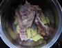 响螺鸡脚汤的做法图解2