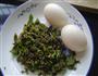 香椿煎鸭蛋的做法图解1